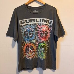 Sublime Women’s Medium Distressed Ripped Gray Graphic T-Shirt